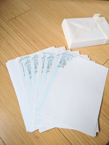 Vintage 50s Stationary Kit Cards Letters Envelopes Blue Silver Birches Trees - Picture 12 of 12