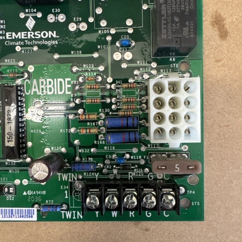 ICBM18 EMERSON White Rodgers 50A55-3797 Furnace Control Circuit Board - Picture 4 of 8