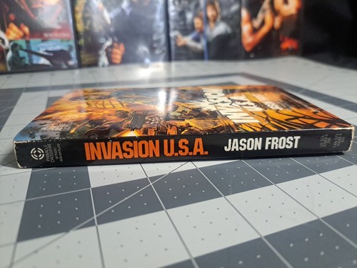 Invasion USA Paperback Book 1985 Jason Frost 1st Edition Chuck Norris Movie Lot - Picture 13 of 21