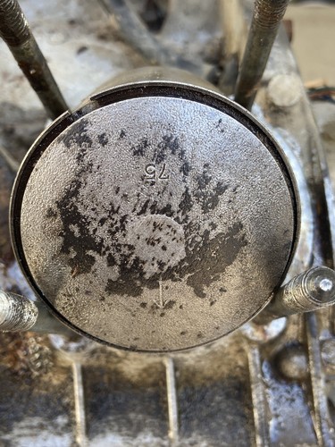 Yamaha R5 350 Bottom End Engine  - Picture 11 of 13