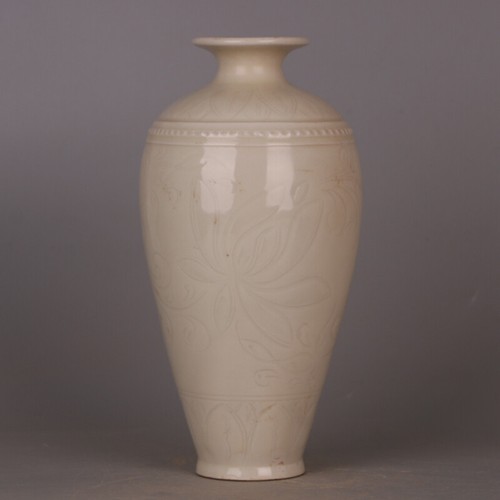 10.4" Good Chinese Song Porcelain Ding Kiln Plum Blossom Flower Vase - Picture 7 of 11