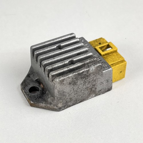 ♻️ GILERA RCR 50 GENUINO - RECTIFICADOR REGULADOR - reg rect ♻️ D50B - Imagen 3 de 4