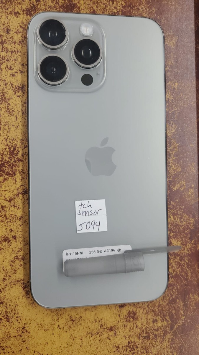 apple iPhone 15 Pro MAX 6.7