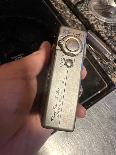 Canon PowerShot Digital ELPH S230 3.2MP Digital Camera READ DESCRIPTION!! - Picture 7 of 8