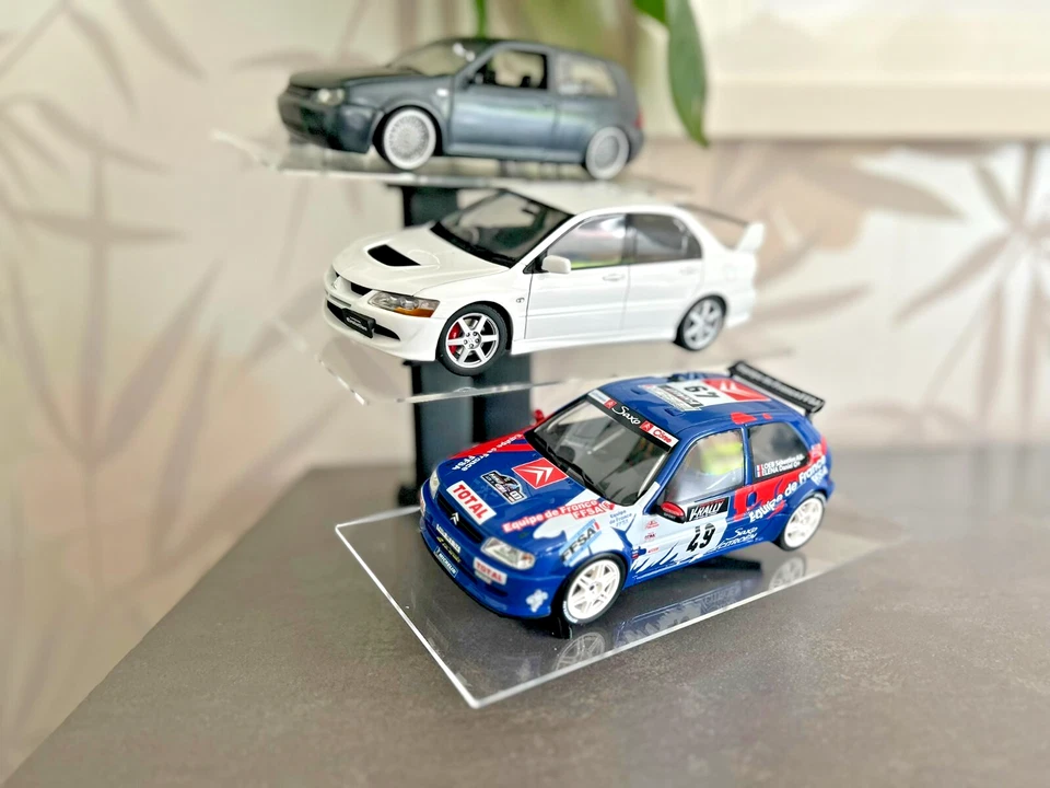 1:18 Diecast Car 3 Tier Angled Stand Acrylic Display Shelf Toy Storage - Image 4 of 4