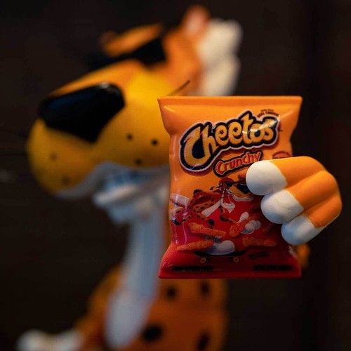 Jada Toys 6" Action Figure: Cheetos Chester Cheetah w/ Accessories - Picture 8 of 9