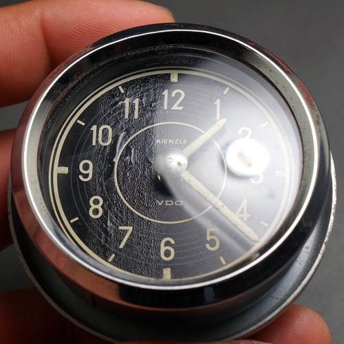 Mercedes-Benz 190SL VDO Kienzle Mechanical Clock, Keeps Great Time, NO RESERVE! - Picture 3 of 9