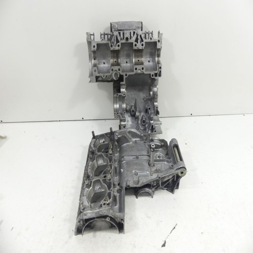 Suzuki GT 380 Motor Housing Gearbox Motorrumpf Kurbewellengehäuse 43851 - Picture 1 of 14