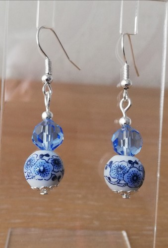 Drop / Dangle Earrings - Oriental Blue & White Flowers - Silver Plated - Picture 2 of 6