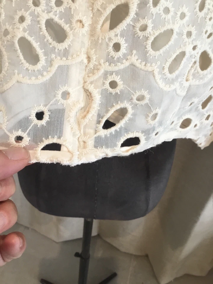 Très Beau Haut Blouse Court Dentelle Maje 34 - Photo 4/4