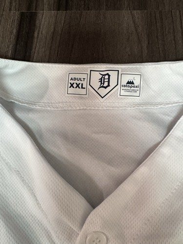 Detroit Tigers Fiesta Tigers Jersey #20 Cotapaxi MLB Giveaway Jersey 2XL XXL - Picture 3 of 6