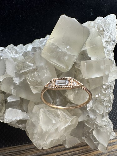 14k Solid Rose Gold Minimalist CZ Signet Ring Pinky Dainty Size 6 - Picture 5 of 9