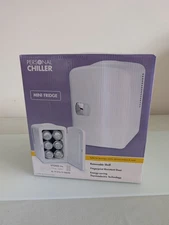 NIB Personal Chiller Mini Fridge 6 Can / 4L Compact Refrigerator White