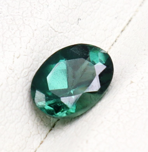0.90 Ct D Green sapphire Oval Shape Natural Loose certified Gemstone Best Offer - Picture 2 of 7