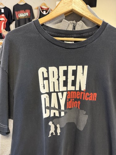 Green Day American Idiot Vintage Distressed Faded T Shirt Men’s XL Black Grunge - Picture 2 of 5