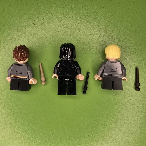 LEGO Harry Potter: Hogwarts Moment: Potions Class (76383) Complete W/ Minifigs - Picture 3 of 6