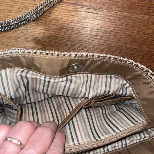 THE SAK Hobo-Handtasche taupe gehäkelt Strick gewebt Schultertasche BoHo Landhaus gebraucht, in einwandfreiem Zustand - Bild 9 von 11