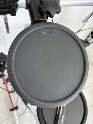 Yamaha DTXpress IV Electronic Drum Kit with Philips headphones - Picture 5 of 24