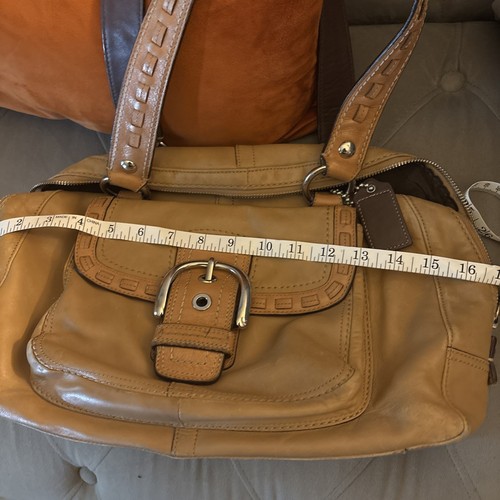 Coach F13111 Very Large Handbag Tan Gold “Preowned.” - Picture 21 of 24