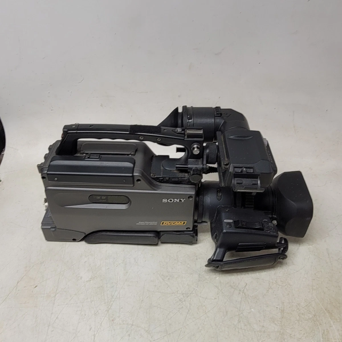 Sony DVCAM 10-19x Camcorders for sale | eBay