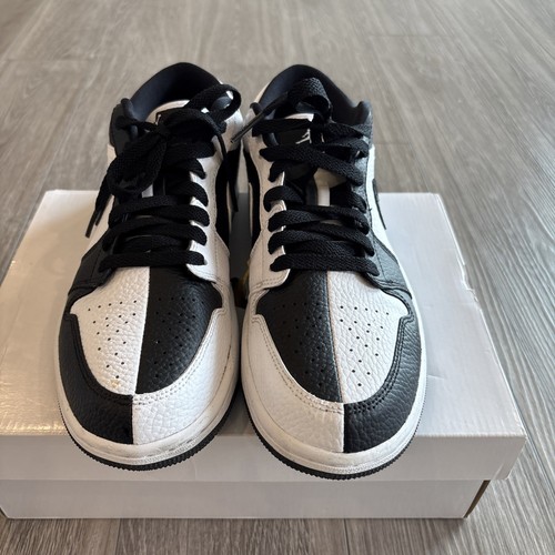 Women’s Air Jordan 1 Low Top Sneakers - Imagen 9 de 10
