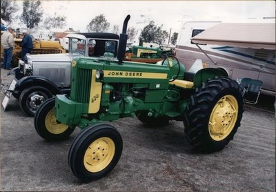 Farming Tulare, California CA John Deere 420, Photo by Bob Foley 2001 Oakland