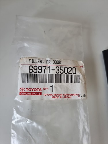 Genuine Toyota 4runner 90-95 Back Window Regulator Track Channel | 69971-35020 - Picture 5 of 5