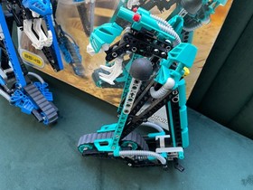 LEGO Bionicle Tarakava Set 8549 Complete with Box and Instructions Complete