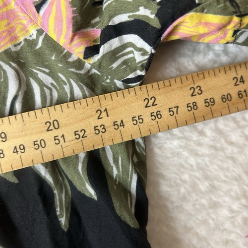 Volcom Mens Shirt L Tropical Hawaiian Island Multi Color Short Sleeve Beach - Picture 5 of 6