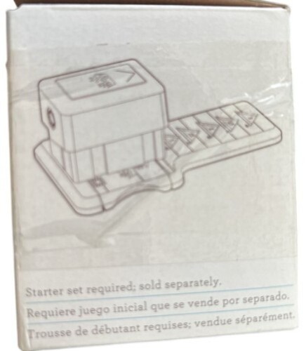 Cartucho perforador de borde con marco de flor artesanal Martha Stewart - Imagen 3 de 4