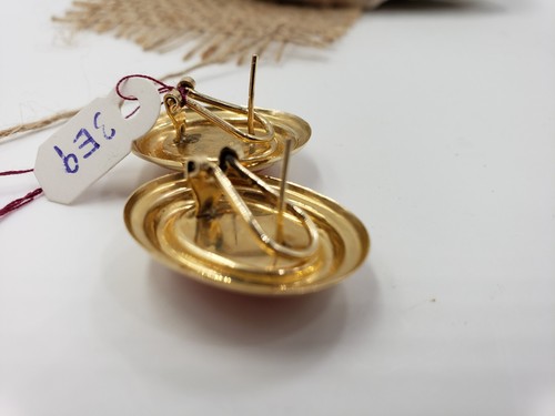 Orecchini Cabochon Ovali Corallo Rosa in Oro Giallo 14Kt Schieno Omega - Foto 5 di 12