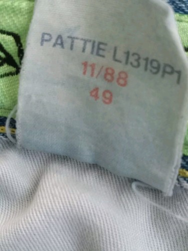 Vintage Women's Pepe Jeans UK London Pleated Mom Denim-Size 12-13 - Picture 15 of 15