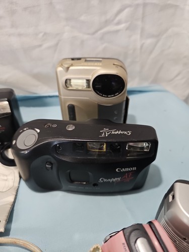 Lot of 8 Cameras PARTS ONLY. Some May Work, Digital And 35mm Olympus, And More  - Picture 4 of 8