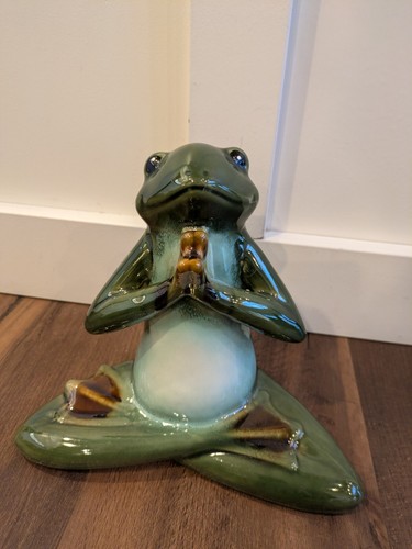 Pier One Frog Meditating Yoga Figure Figurine Ceramic Statue Green - Picture 3 of 8