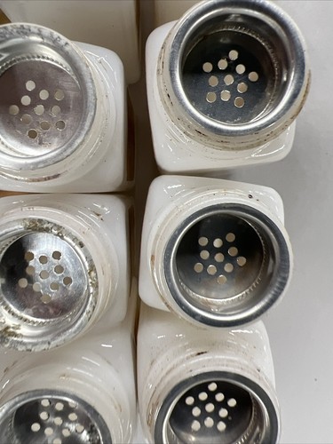 OLD MILK GLASS SPICE JAR SET - Bild 4 von 7