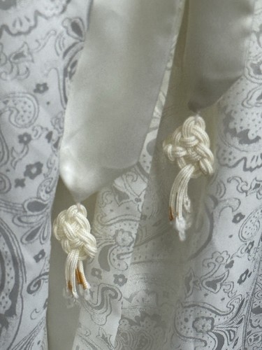 Vintage Victoria's Secret Gold Label Robe Ivory Floral Pockets Women Medium - Picture 4 of 14