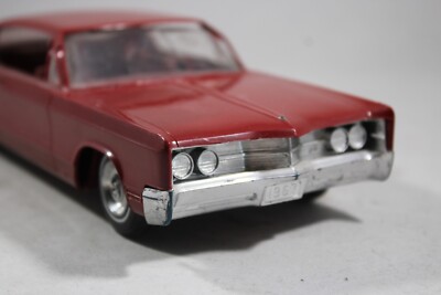 Johan 1967 Chrysler 300 Hardtop Dealer Promo model 1/25 Vintage