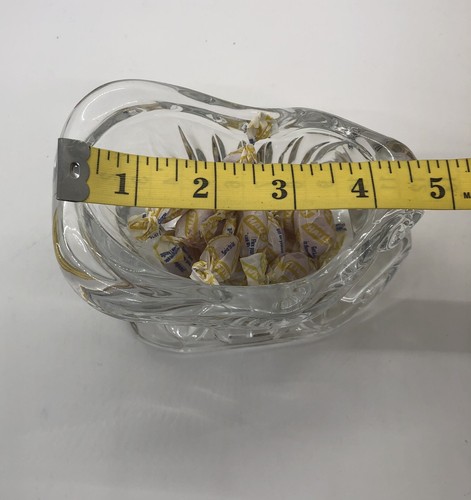 Crystal Candy Dish Clear 24% Lead Heavy Glass Sleigh Holiday Trinkets Santa New - Picture 3 of 17