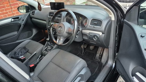 Volkswagen Golf S TDI 1.6 Diesel - Picture 8 of 15