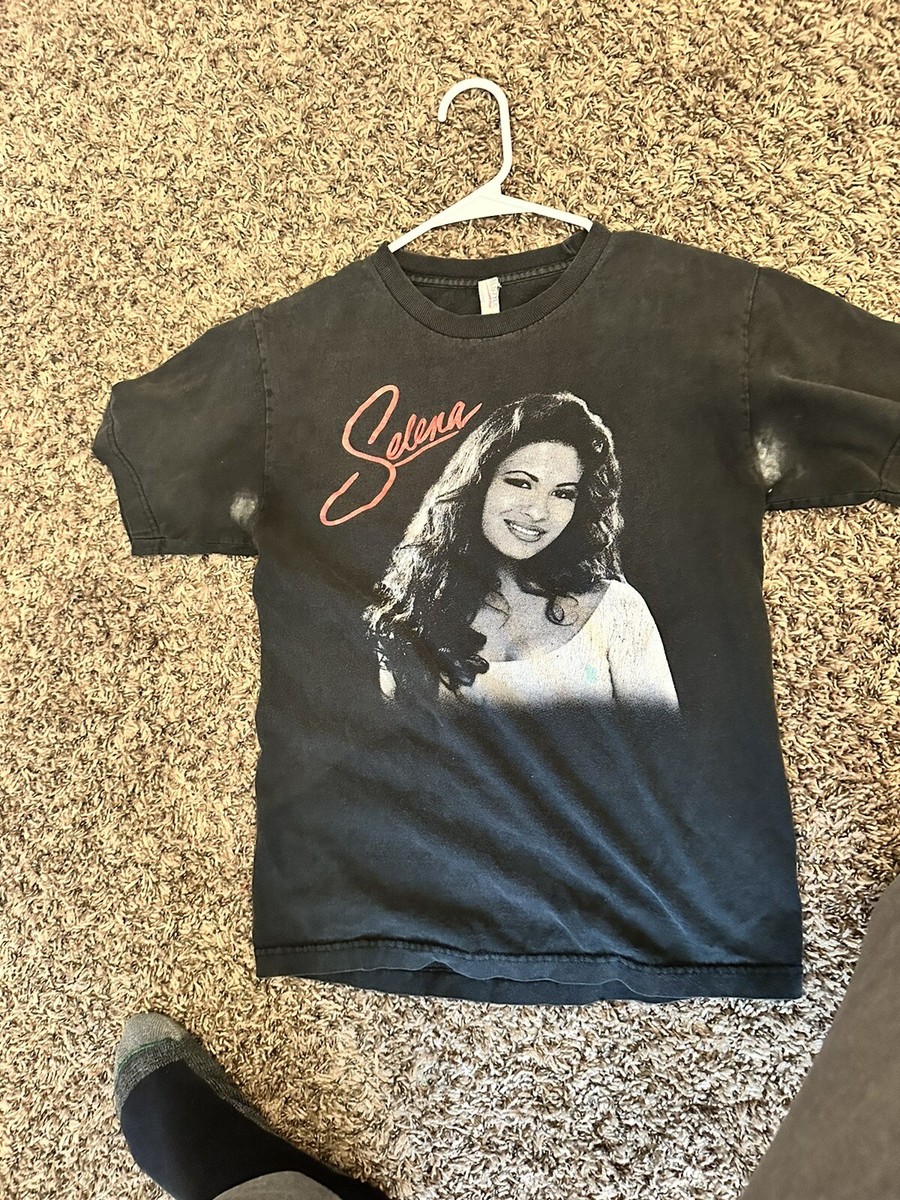 Vintage Selena T-Shirt Size Small | eBay