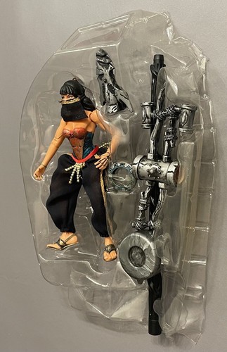 Xena - Warrior Princess Action Figure Harem Xena W/ Pillar of Power Toy Biz 1998 - Picture 2 of 7