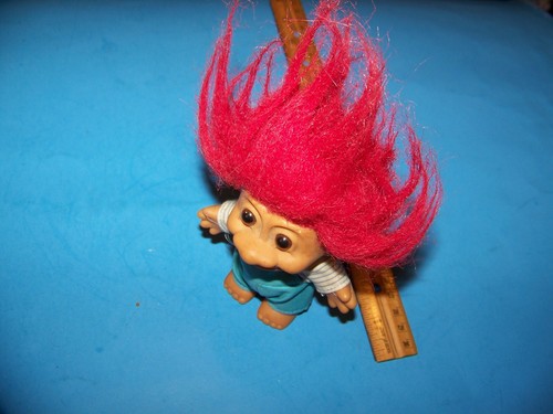 Vintage Russ Troll with Clothes (Jumper) Red Hair 4.0" - Picture 3 of 3