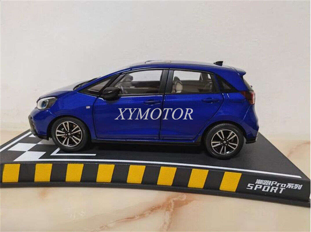 1:18 Honda FIT Sport 2023 fourth generation Diecast Metal 1:18 Honda FIT Sport 2023 fourth generation Diecast Metal