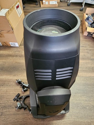 Used Elation Professional Smart Hybrid Spot Beam Wash not clamp - Picture 4 of 7