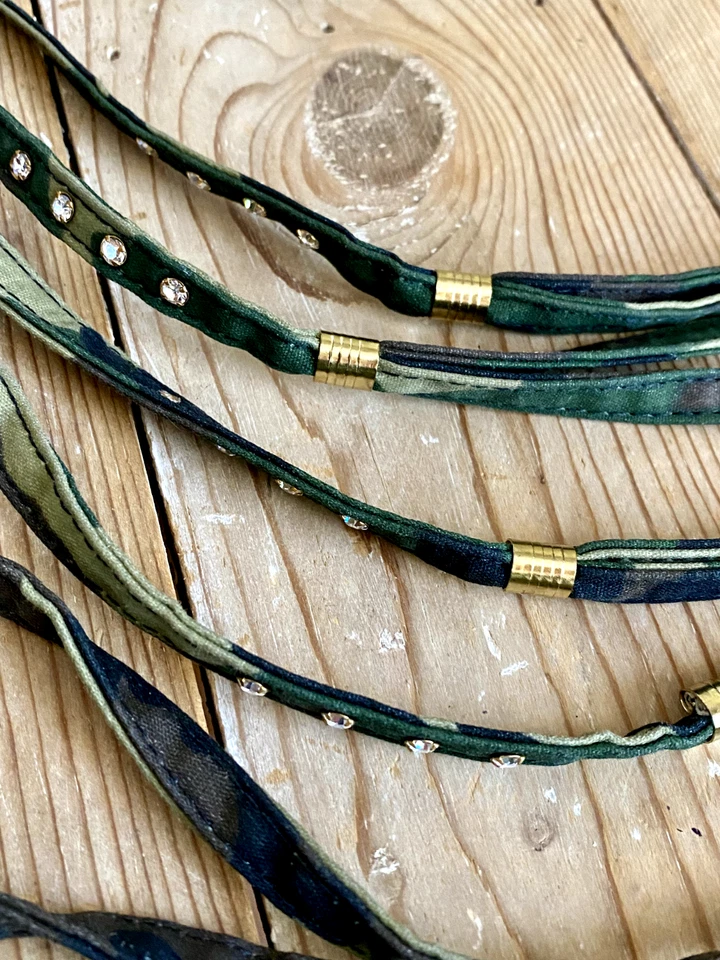 Lote de 4 Nuevas Correas Camuflaje Verde Camuflaje 4 Pies Estrás Bling Delgadas 3/8" Foto 3 de 4