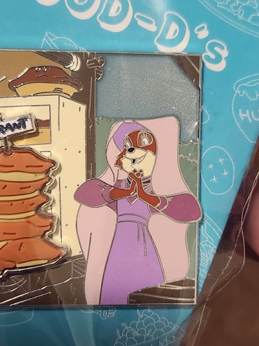2023 Disney Limited Edition 5000 Food D's Maid Marian Robin Hood Pin 3D Currant - Picture 8 of 9