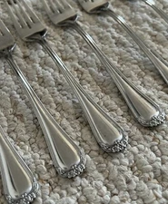 Rogers Rose Trio Stainless Flatware 58 pc Set  Korea