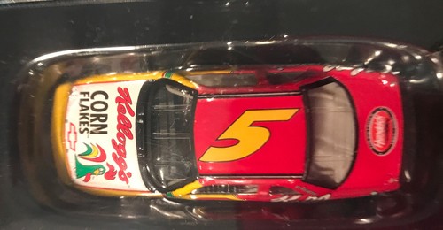 Hendrick Motorsport 100th Win Collector Set In Tin - Picture 7 of 12