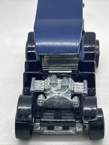 hot wheels redlines 1973 Paddy Wagon  - Picture 3 of 6