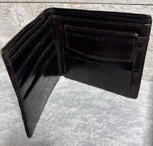 Genuine Eel Skin Leather Bifold Wallet For Men Credit Card Wallet 1 ID Window  - Picture 2 of 5